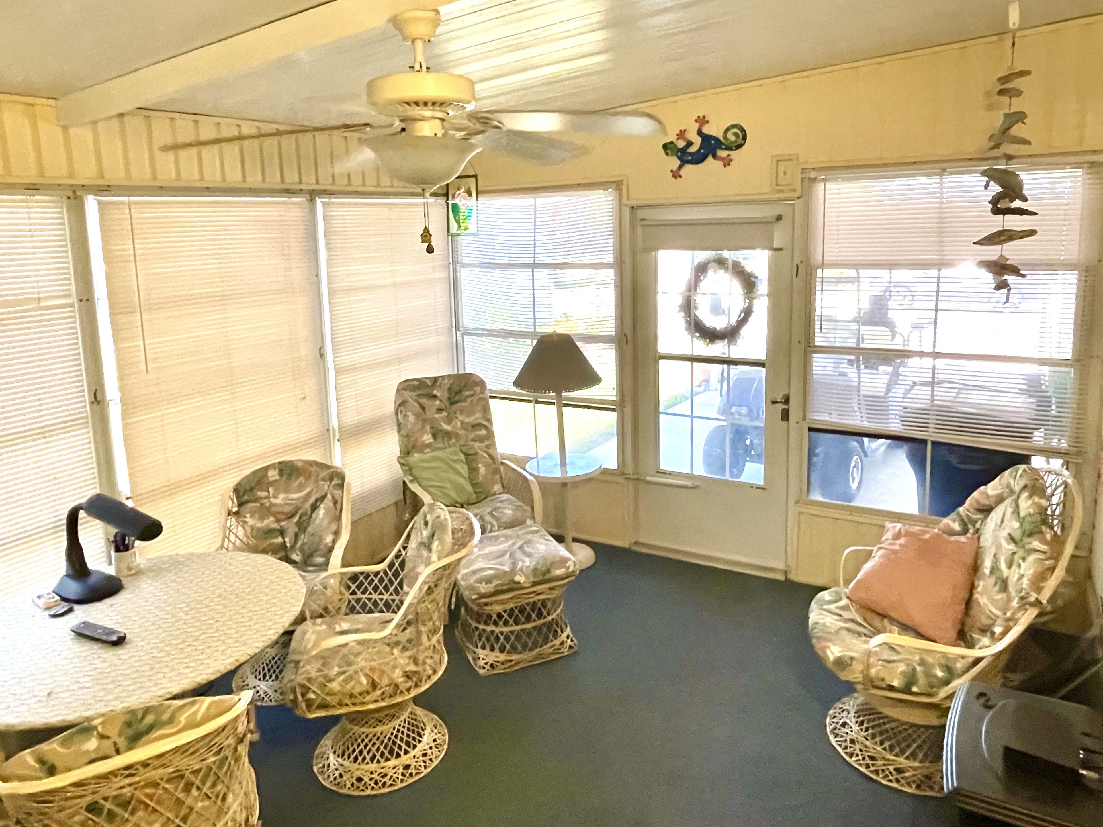 8714 26th Ave E, Palmetto, Florida 34221, 2 Bedrooms Bedrooms, ,2 BathroomsBathrooms,55-Plus Mobile Home,For Sale,26th Ave E,5030