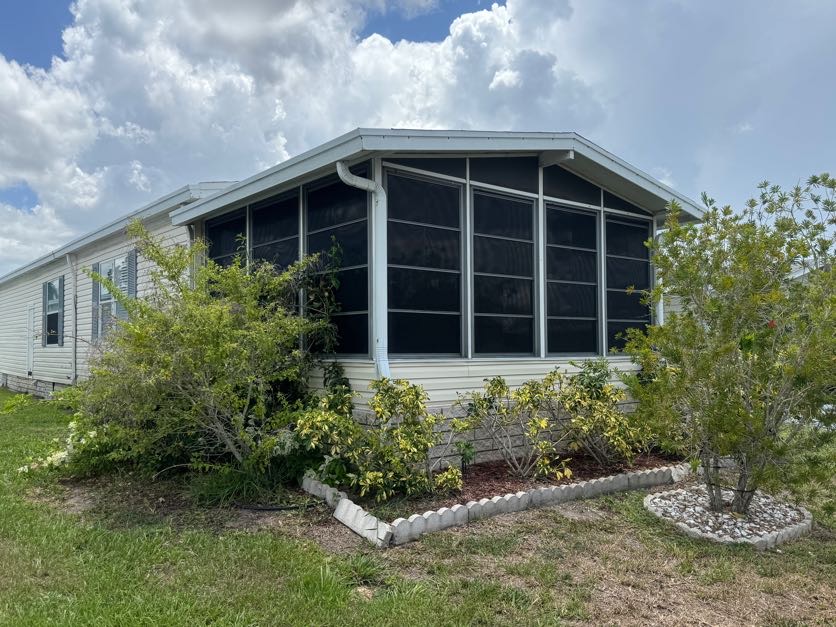 9709 Rosario Drive, Parrish, Florida 34219, 2 Bedrooms Bedrooms, ,2 BathroomsBathrooms,55-Plus Mobile Home,For Sale,Rosario Drive,5046