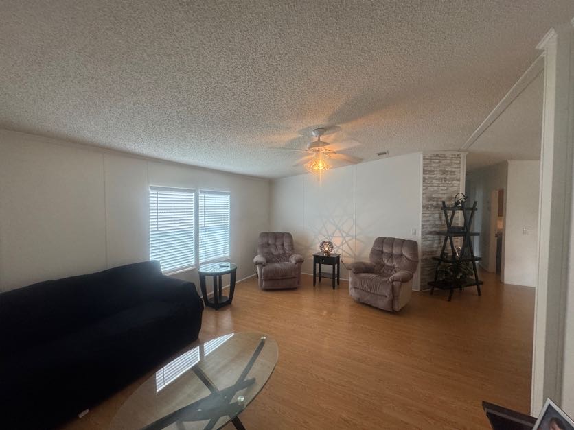 9709 Rosario Drive, Parrish, Florida 34219, 2 Bedrooms Bedrooms, ,2 BathroomsBathrooms,55-Plus Mobile Home,For Sale,Rosario Drive,5046