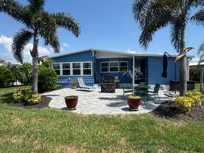 8004 Lakeview Drive N, Ellenton, Florida 34222, 2 Bedrooms Bedrooms, ,2 BathroomsBathrooms,55-Plus Mobile Home,For Sale,Lakeview Drive N,5047