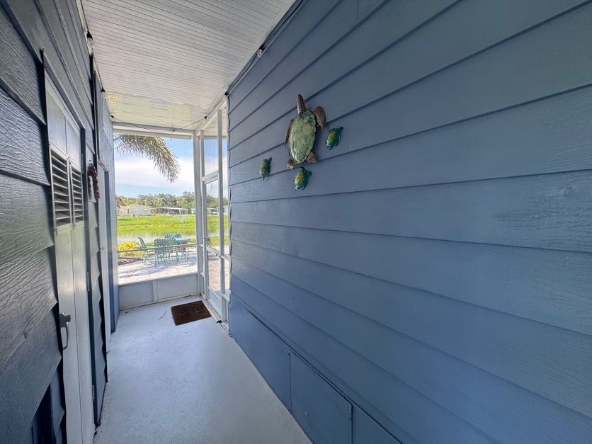 8004 Lakeview Drive N, Ellenton, Florida 34222, 2 Bedrooms Bedrooms, ,2 BathroomsBathrooms,55-Plus Mobile Home,For Sale,Lakeview Drive N,5047