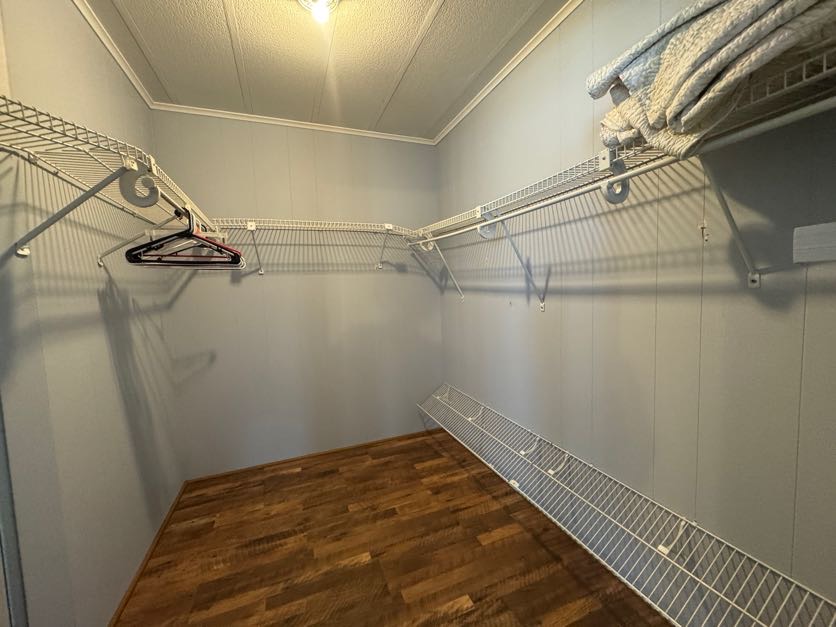 8004 Lakeview Drive N, Ellenton, Florida 34222, 2 Bedrooms Bedrooms, ,2 BathroomsBathrooms,55-Plus Mobile Home,For Sale,Lakeview Drive N,5047