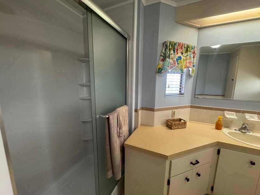 8004 Lakeview Drive N, Ellenton, Florida 34222, 2 Bedrooms Bedrooms, ,2 BathroomsBathrooms,55-Plus Mobile Home,For Sale,Lakeview Drive N,5047