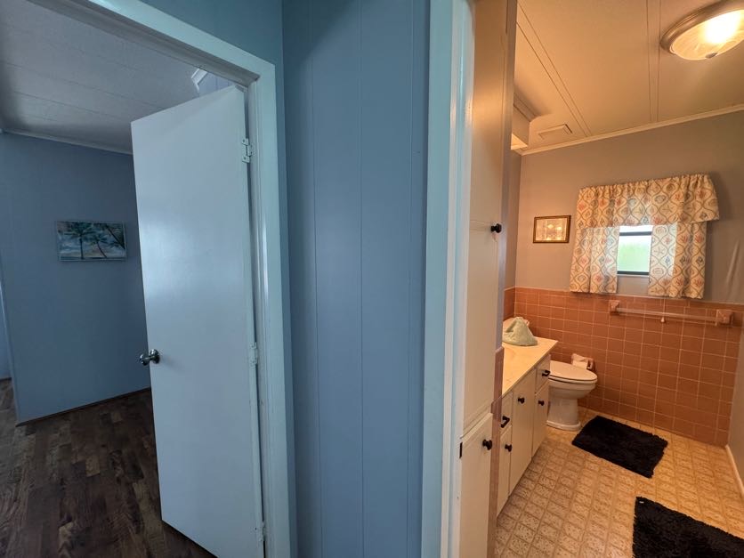 8004 Lakeview Drive N, Ellenton, Florida 34222, 2 Bedrooms Bedrooms, ,2 BathroomsBathrooms,55-Plus Mobile Home,For Sale,Lakeview Drive N,5047