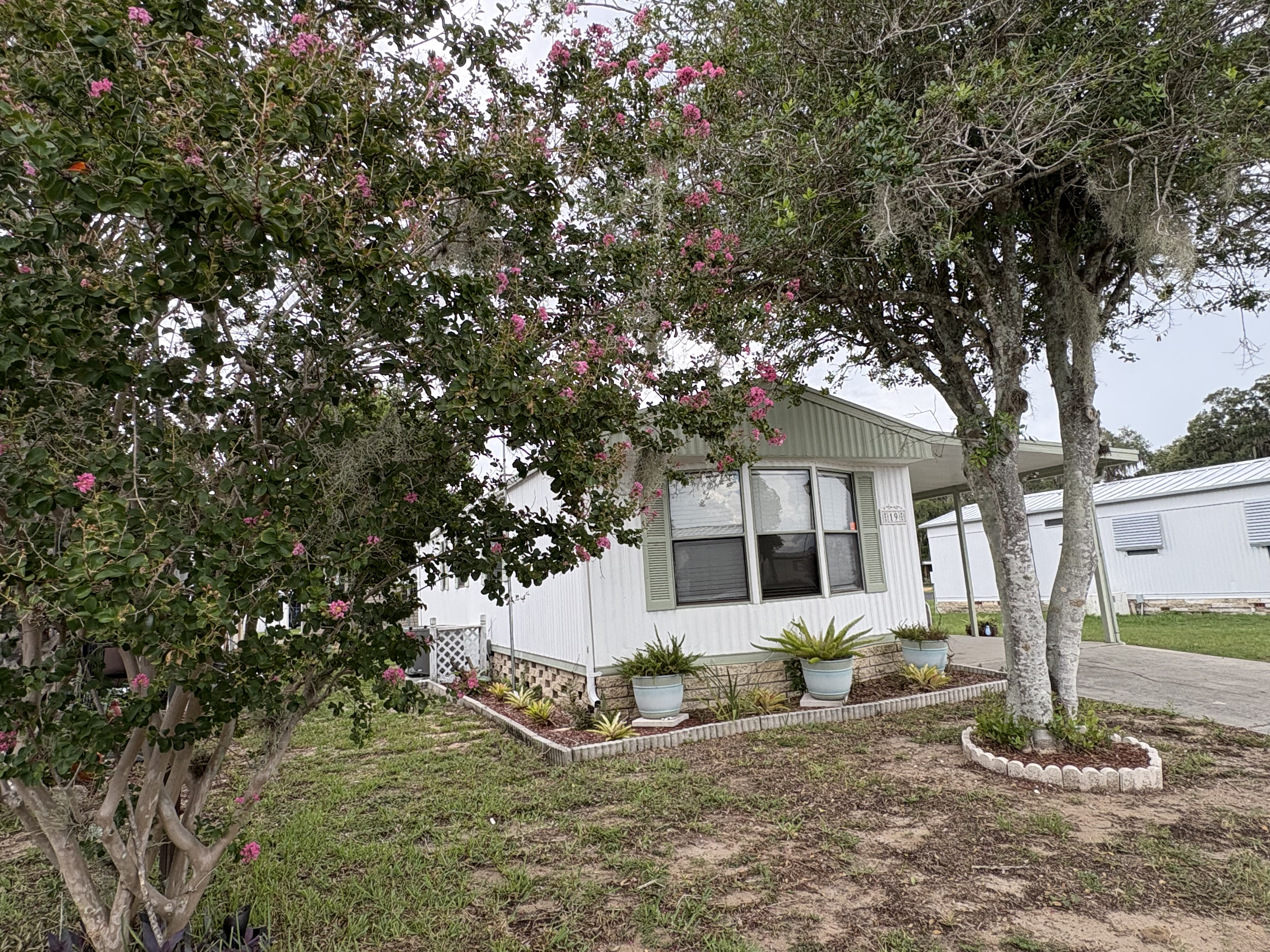 19 Lake Griffin Dr, Lot 10, Fruitland Park, Florida 34731, 2 Bedrooms Bedrooms, ,1 BathroomBathrooms,55-Plus Mobile Home,For Sale,Lake Griffin Dr, Lot 10,5051