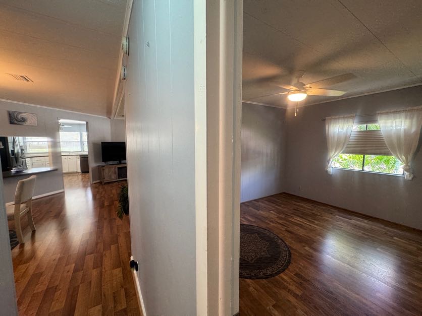 8004 Lakeview Drive N, Ellenton, Florida 34222, 2 Bedrooms Bedrooms, ,2 BathroomsBathrooms,55-Plus Mobile Home,For Sale,Lakeview Drive N,5054