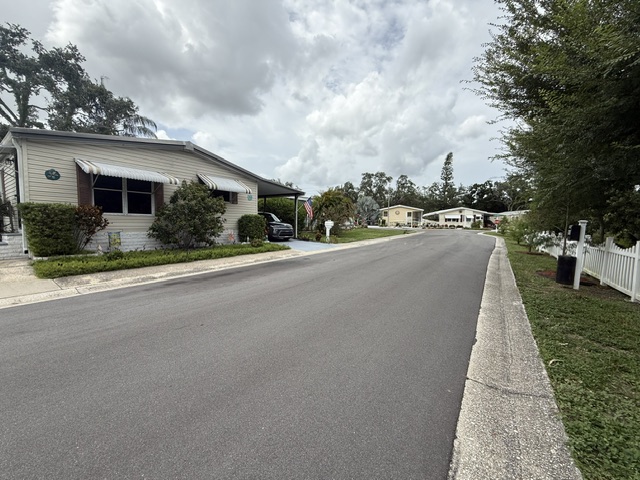 100 Hampton Rd, Lot 231, Clearwater, Florida 33759, 2 Bedrooms Bedrooms, ,2 BathroomsBathrooms,55-Plus Mobile Home,For Sale,Hampton Rd, Lot 231,5067