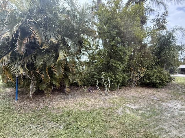 100 Hampton Rd, Lot 231, Clearwater, Florida 33759, 2 Bedrooms Bedrooms, ,2 BathroomsBathrooms,55-Plus Mobile Home,For Sale,Hampton Rd, Lot 231,5067