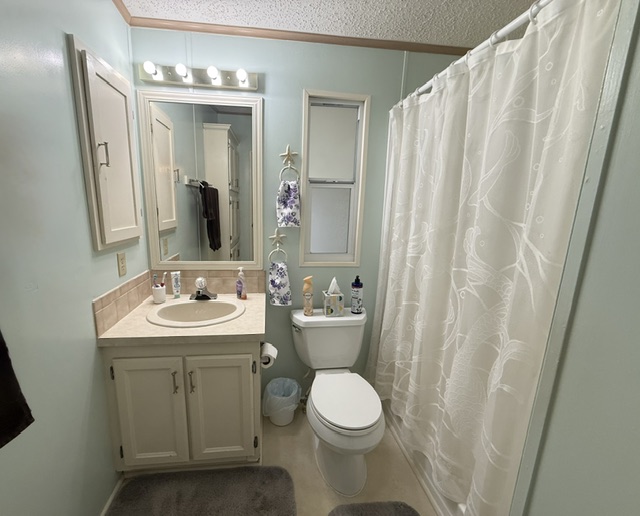 100 Hampton Rd, Lot 231, Clearwater, Florida 33759, 2 Bedrooms Bedrooms, ,2 BathroomsBathrooms,55-Plus Mobile Home,For Sale,Hampton Rd, Lot 231,5067