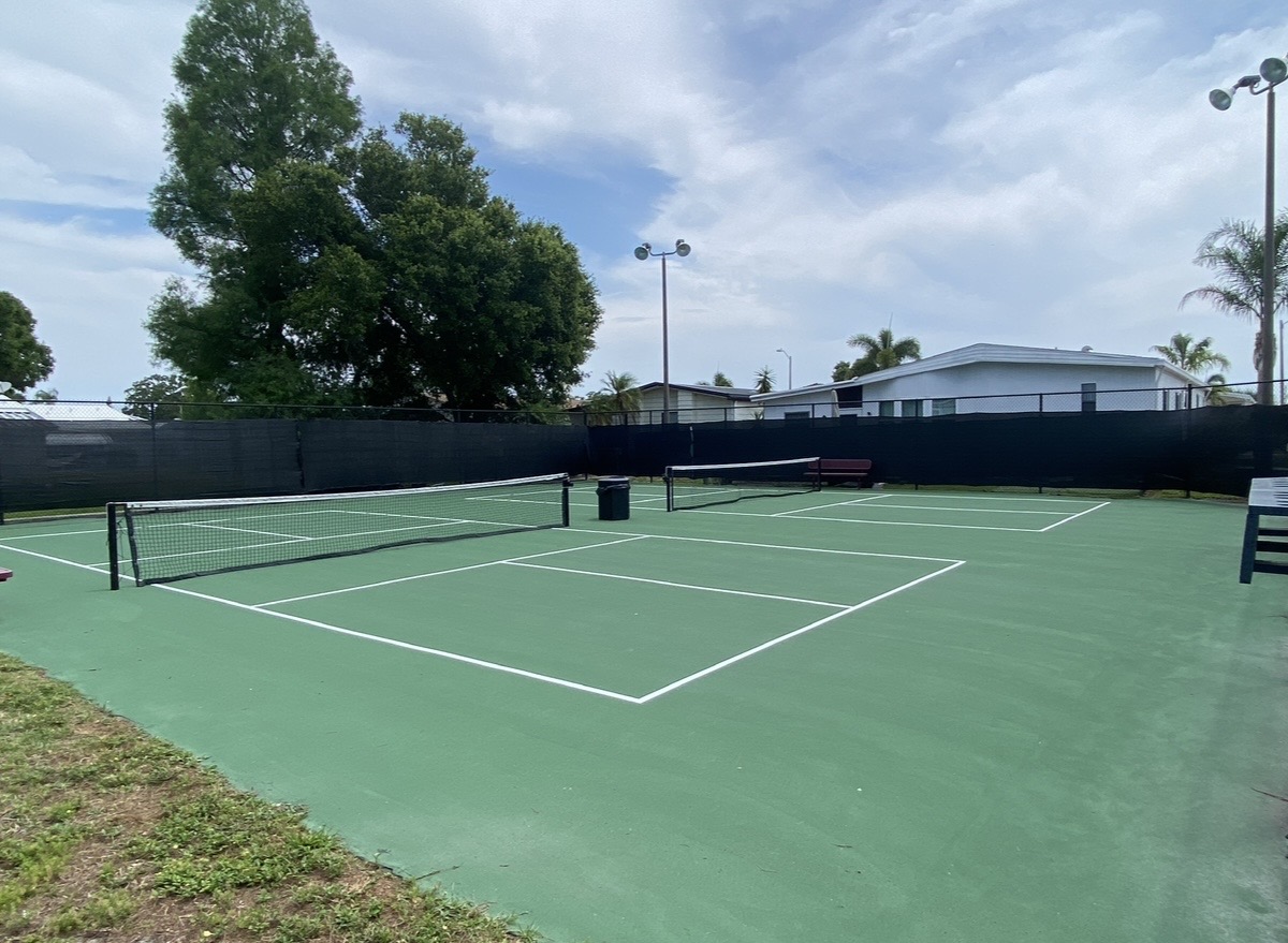 100 Hampton Rd, Lot 231, Clearwater, Florida 33759, 2 Bedrooms Bedrooms, ,2 BathroomsBathrooms,55-Plus Mobile Home,For Sale,Hampton Rd, Lot 231,5067