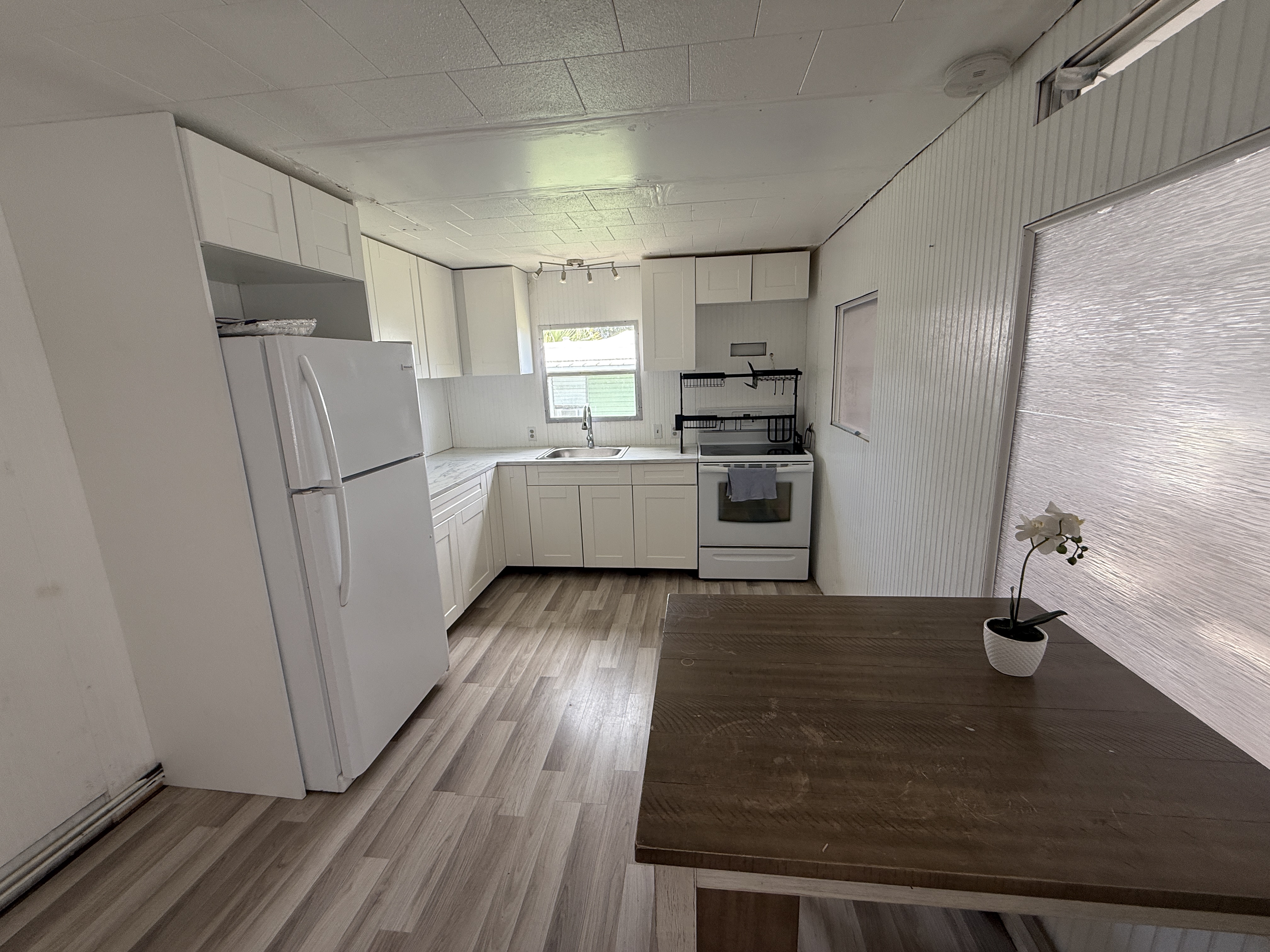 2291 Gulf to Bay Blvd, Lot 218, Clearwater, Florida 33765, 1 Bedroom Bedrooms, ,1 BathroomBathrooms,All - Age Mobile Home,For Sale,Gulf to Bay Blvd, Lot 218,5069