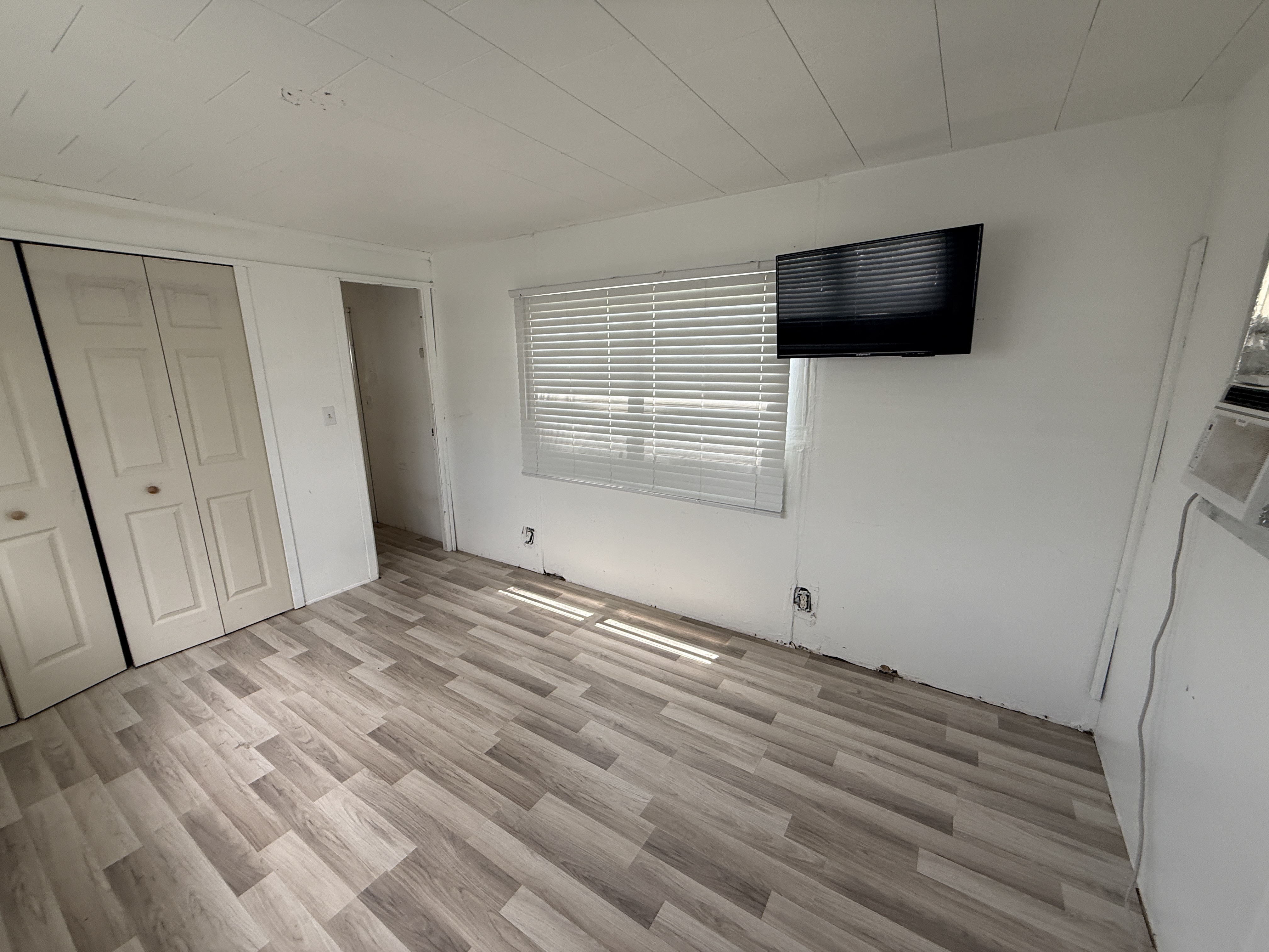 2291 Gulf to Bay Blvd, Lot 218, Clearwater, Florida 33765, 1 Bedroom Bedrooms, ,1 BathroomBathrooms,All - Age Mobile Home,For Sale,Gulf to Bay Blvd, Lot 218,5069