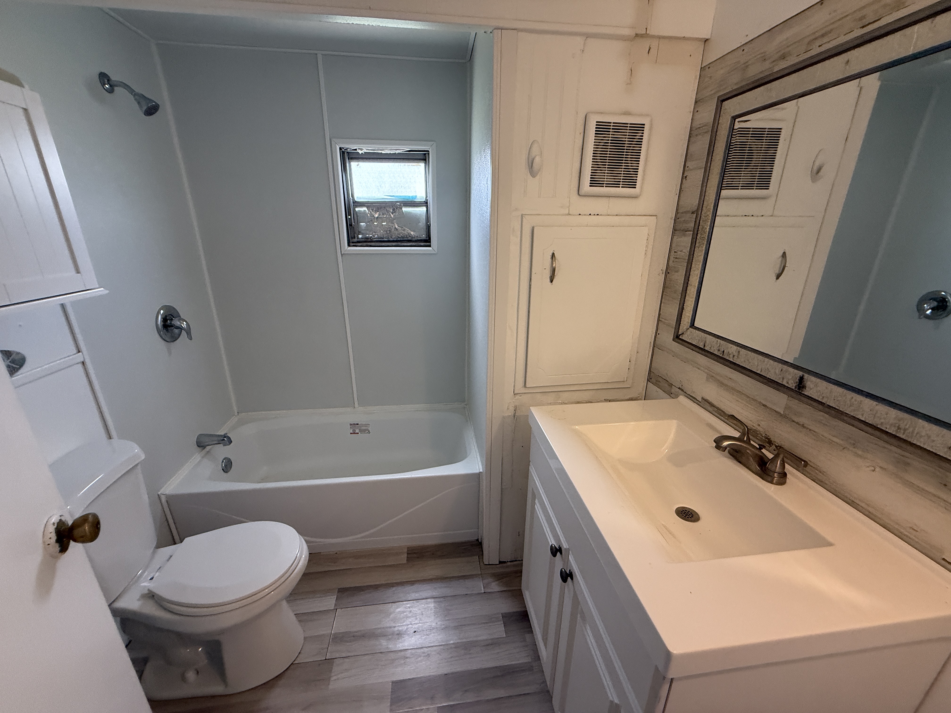 2291 Gulf to Bay Blvd, Lot 218, Clearwater, Florida 33765, 1 Bedroom Bedrooms, ,1 BathroomBathrooms,All - Age Mobile Home,For Sale,Gulf to Bay Blvd, Lot 218,5069