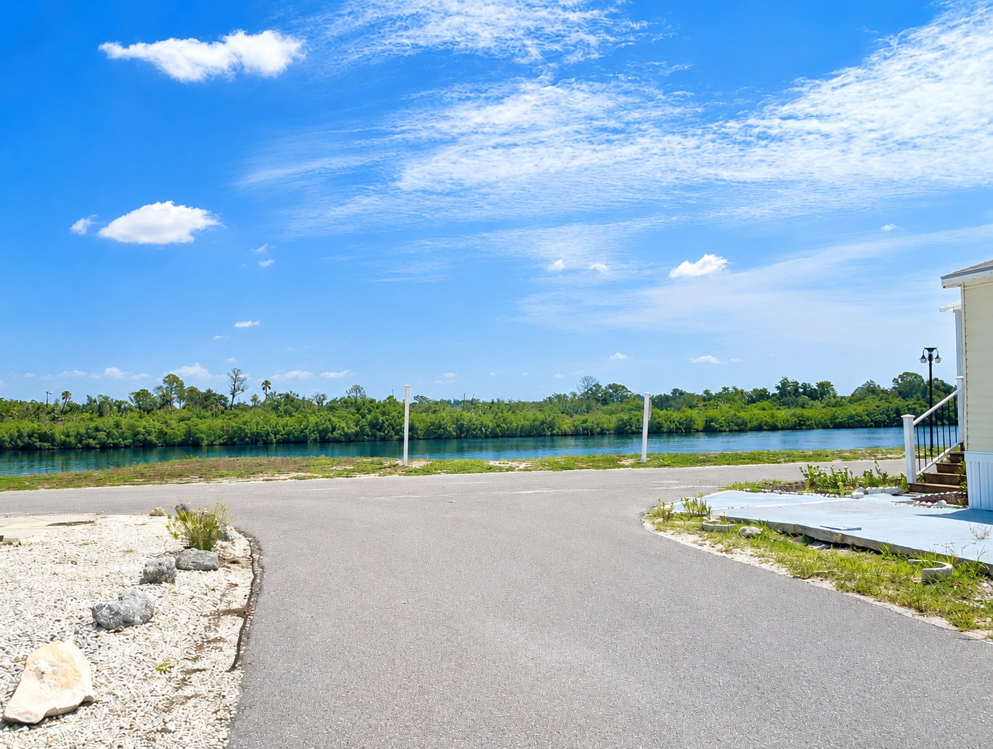 2206 Chaney Dr, Lot 435, Ruskin, Florida 33570, 1 Bedroom Bedrooms, ,2 BathroomsBathrooms,55-Plus Mobile Home,For Sale,Chaney Dr, Lot 435,5070