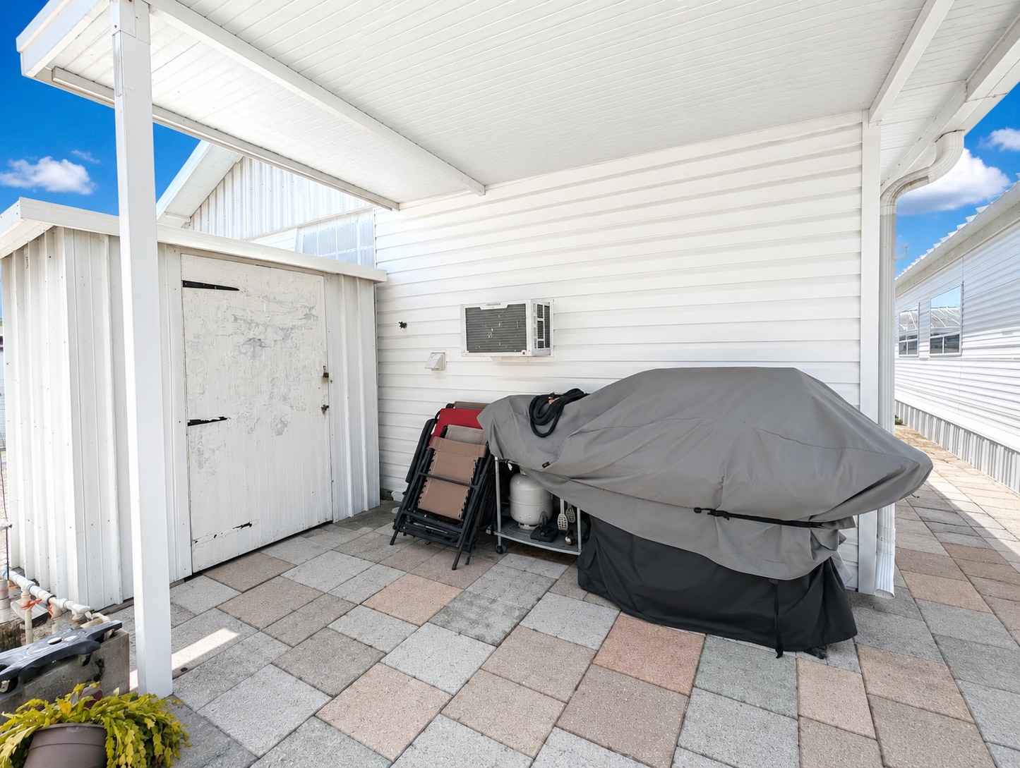 2206 Chaney Dr, Lot 435, Ruskin, Florida 33570, 1 Bedroom Bedrooms, ,2 BathroomsBathrooms,55-Plus Mobile Home,For Sale,Chaney Dr, Lot 435,5070
