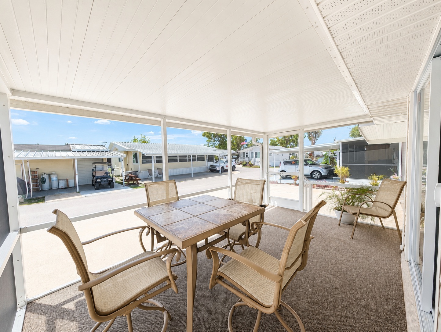 2206 Chaney Dr, Lot 435, Ruskin, Florida 33570, 1 Bedroom Bedrooms, ,2 BathroomsBathrooms,55-Plus Mobile Home,For Sale,Chaney Dr, Lot 435,5070