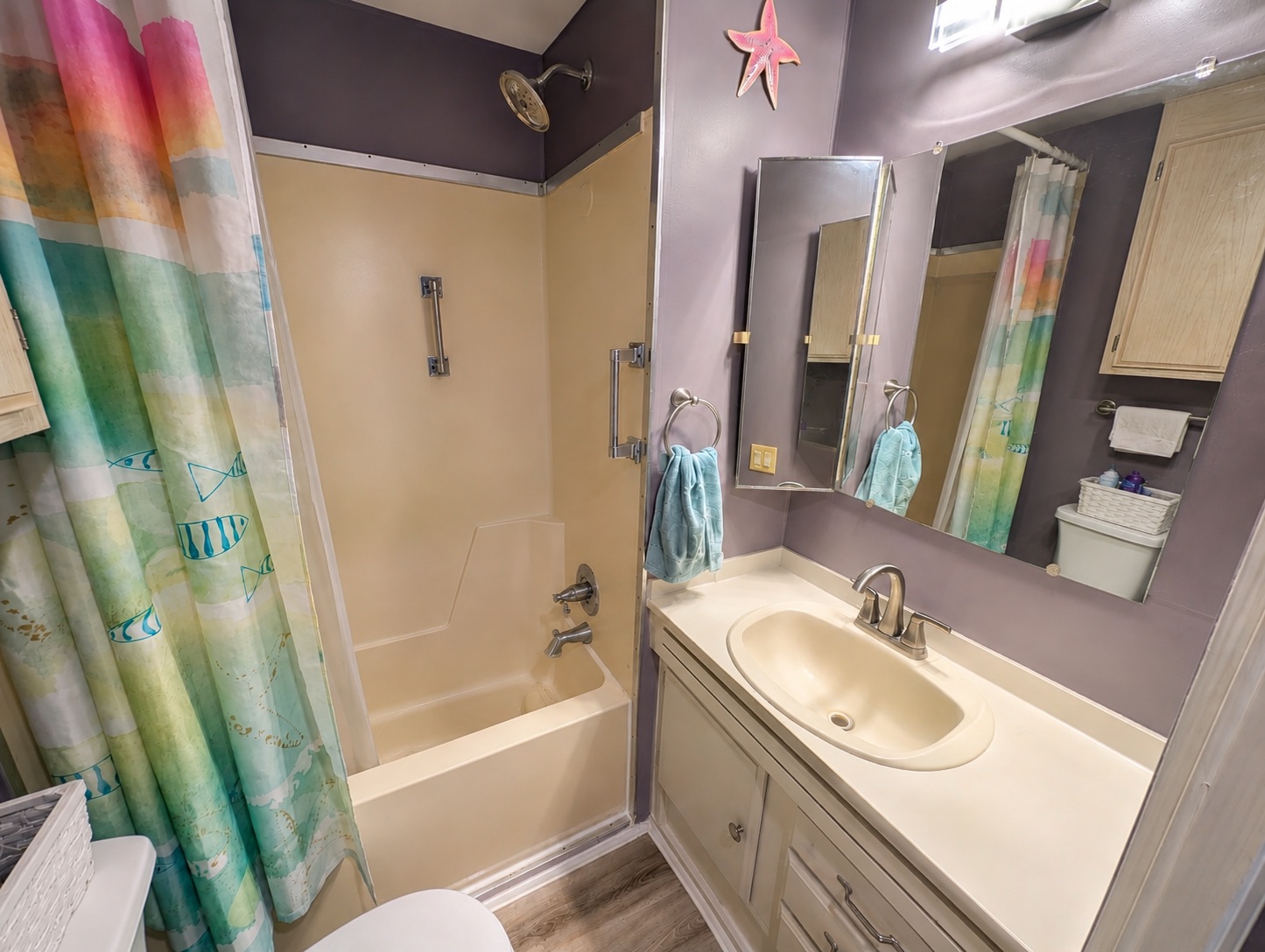 2206 Chaney Dr, Lot 435, Ruskin, Florida 33570, 1 Bedroom Bedrooms, ,2 BathroomsBathrooms,55-Plus Mobile Home,For Sale,Chaney Dr, Lot 435,5070