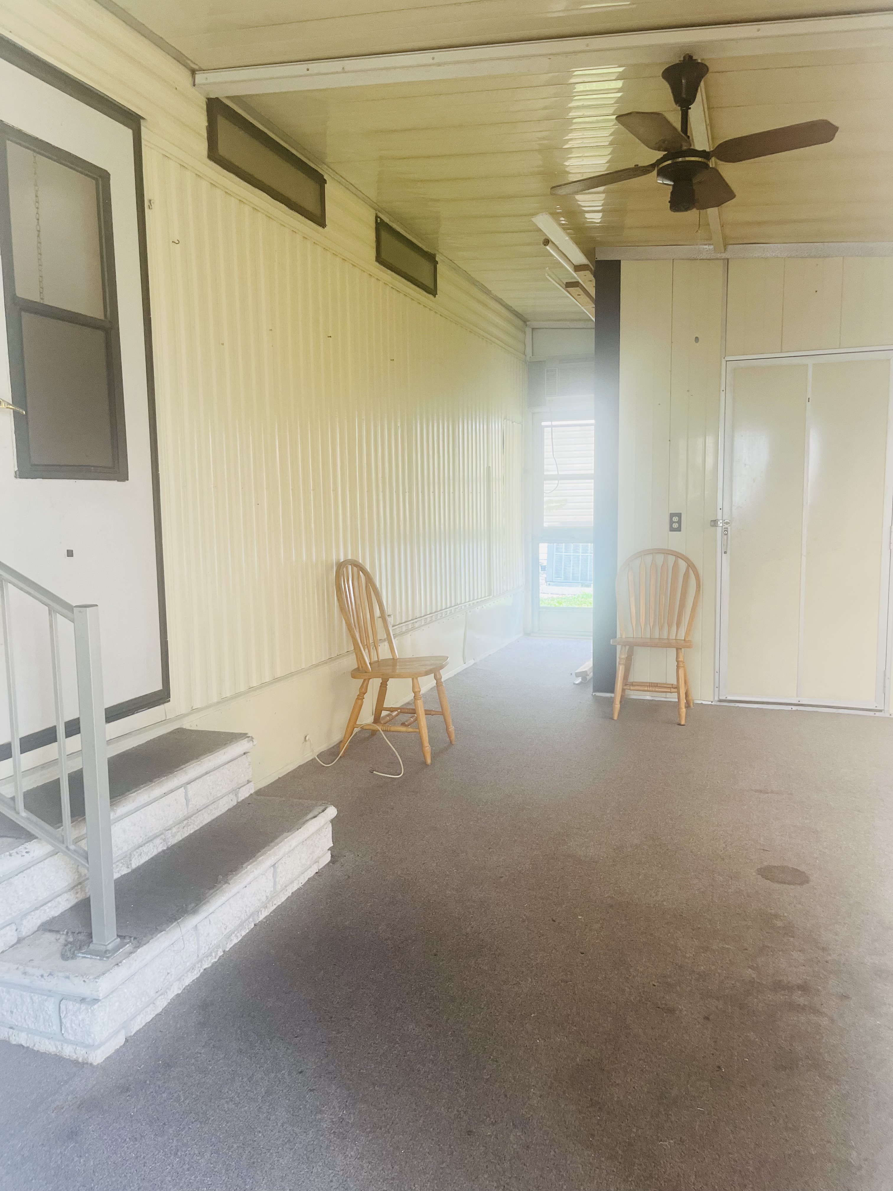 100 Hampton Road, Lot 155, Clearwater, Florida 33759, 2 Bedrooms Bedrooms, ,2 BathroomsBathrooms,55-Plus Mobile Home,For Sale,Hampton Road, Lot 155,5071