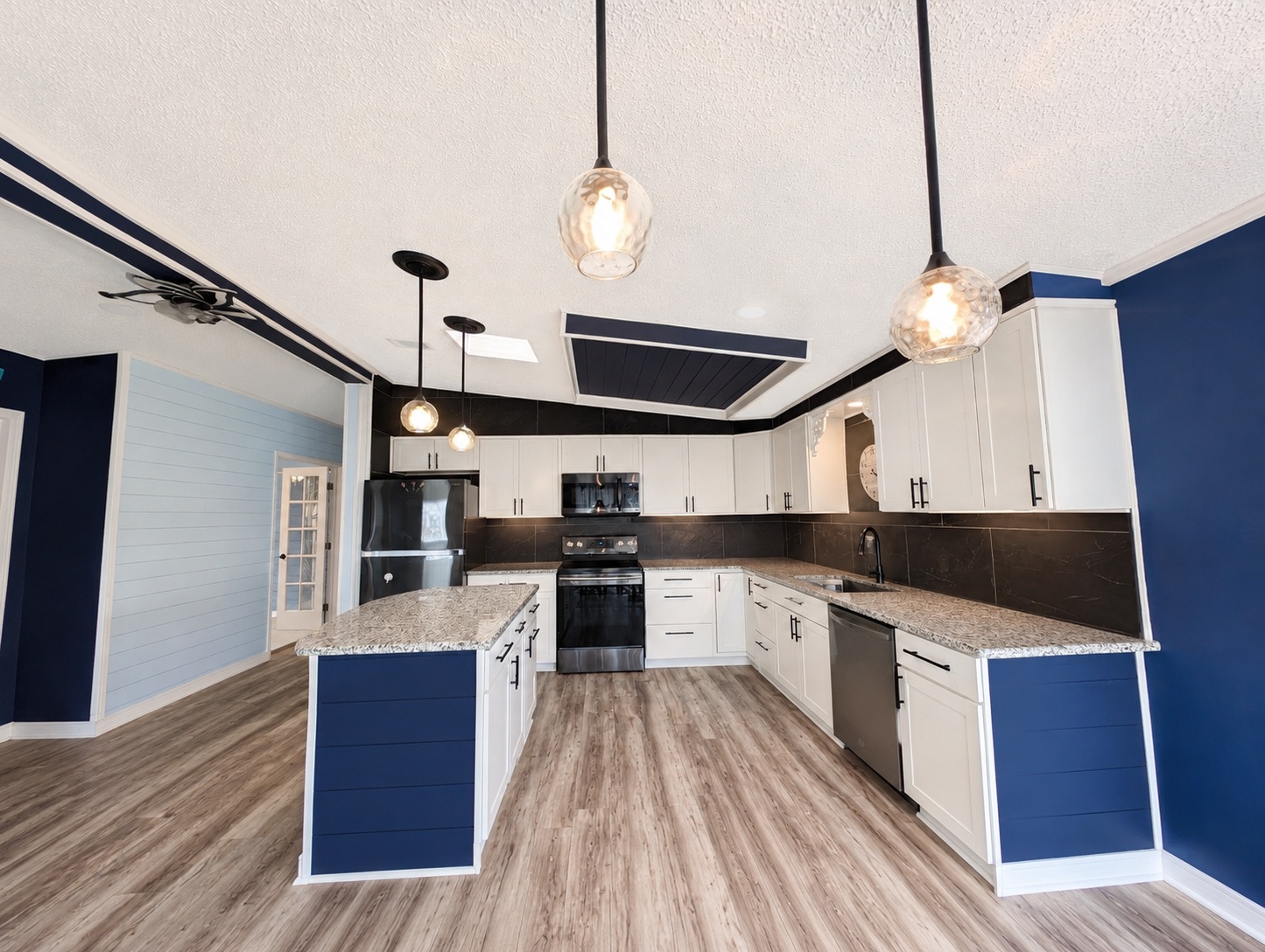 2119 Bayou Dr S, Ruskin, Florida 33570, 2 Bedrooms Bedrooms, ,2 BathroomsBathrooms,55-Plus Mobile Home,For Sale,Bayou Dr S,5079
