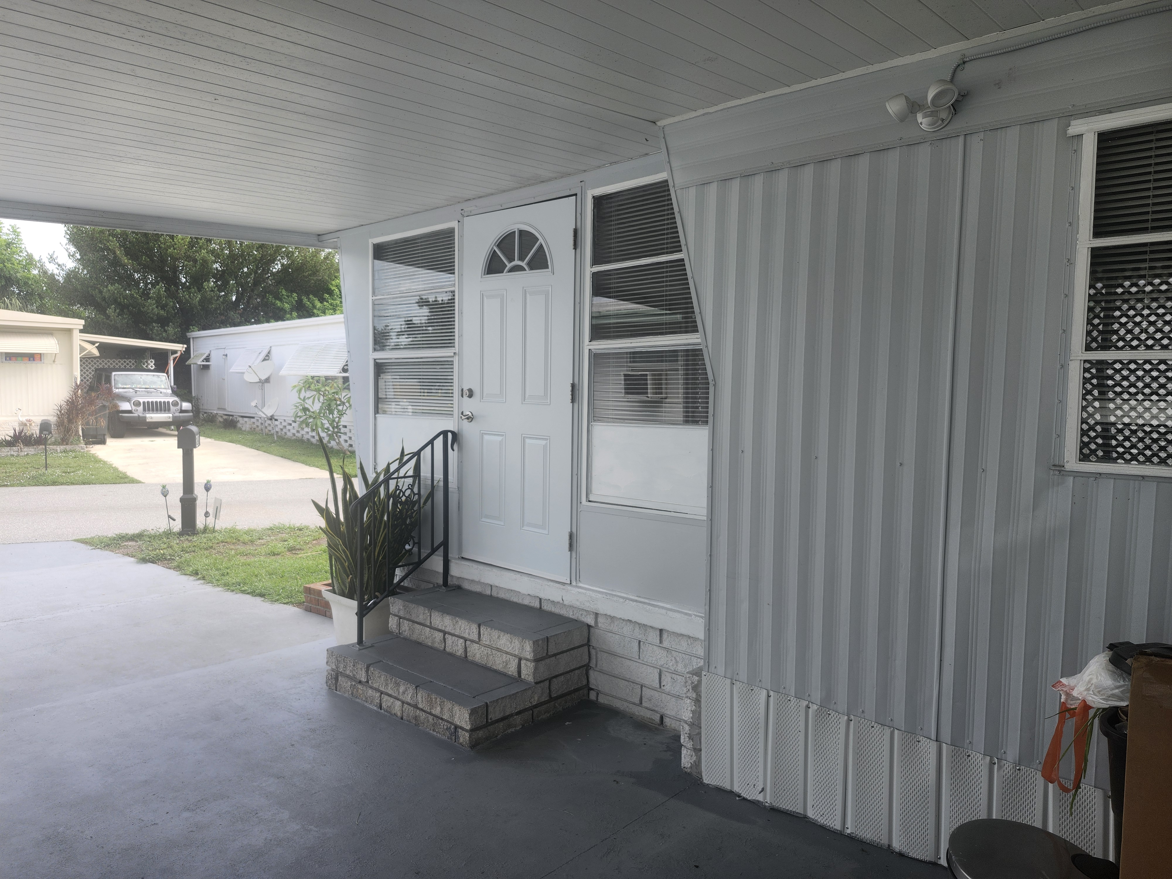 28488 US 19 N, Lot 190, Clearwater, Florida 33761, 1 Bedroom Bedrooms, ,1 BathroomBathrooms,55-Plus Mobile Home,For Sale,US 19 N, Lot 190,5082