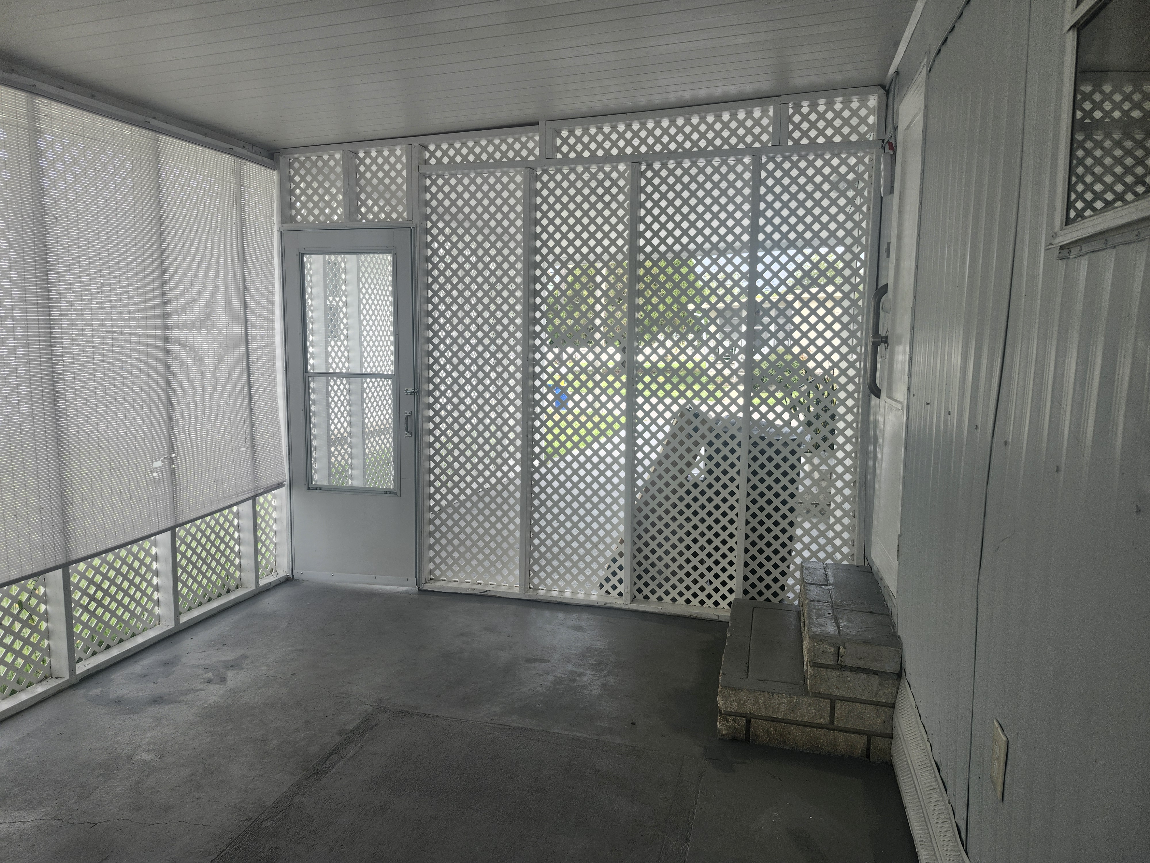 28488 US 19 N, Lot 190, Clearwater, Florida 33761, 1 Bedroom Bedrooms, ,1 BathroomBathrooms,55-Plus Mobile Home,For Sale,US 19 N, Lot 190,5082