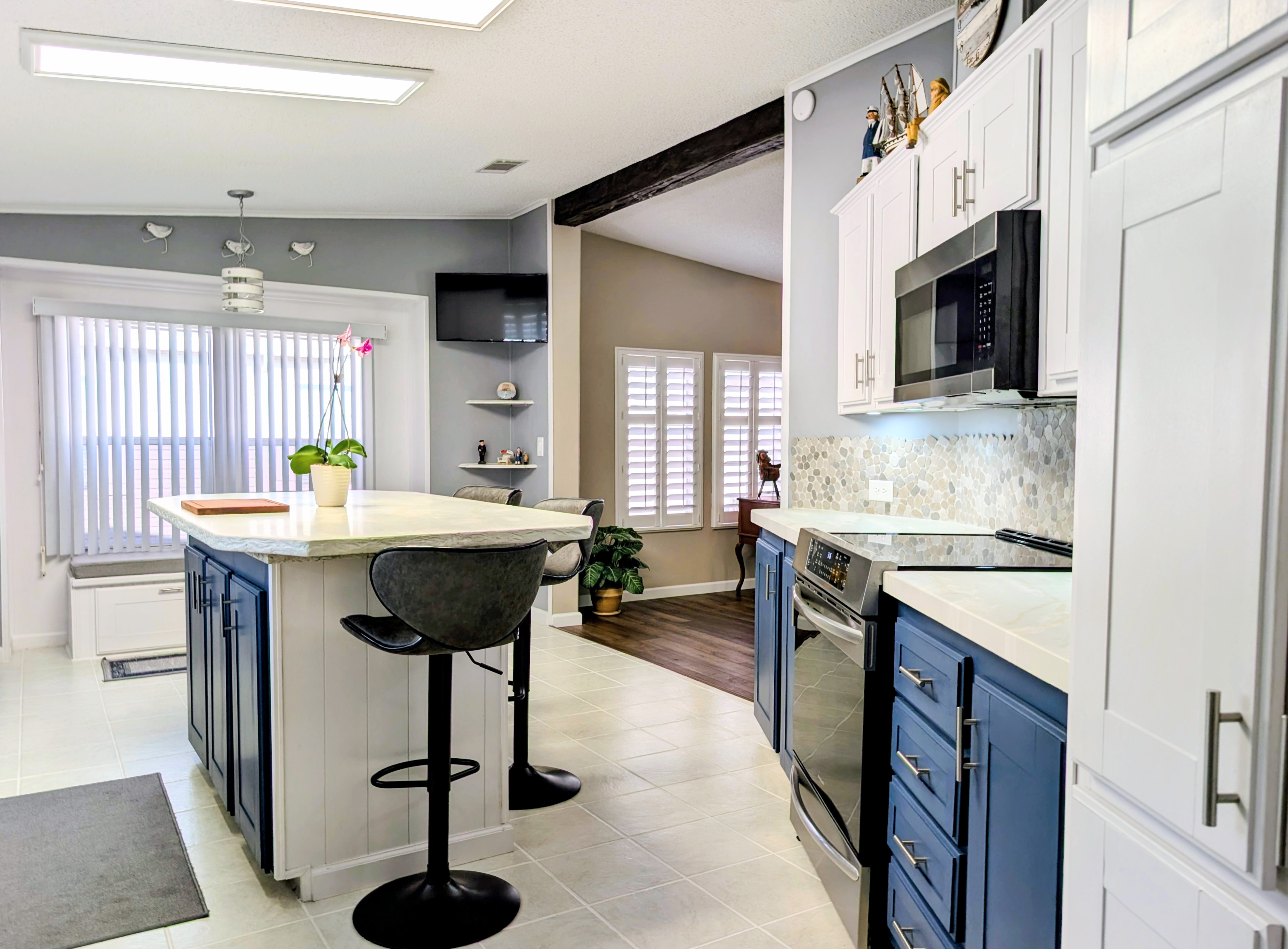 106 Tiger Lilly Drive, Parrish, Florida 34219, 2 Bedrooms Bedrooms, ,2 BathroomsBathrooms,55-Plus Mobile Home,For Sale,Tiger Lilly Drive,5083