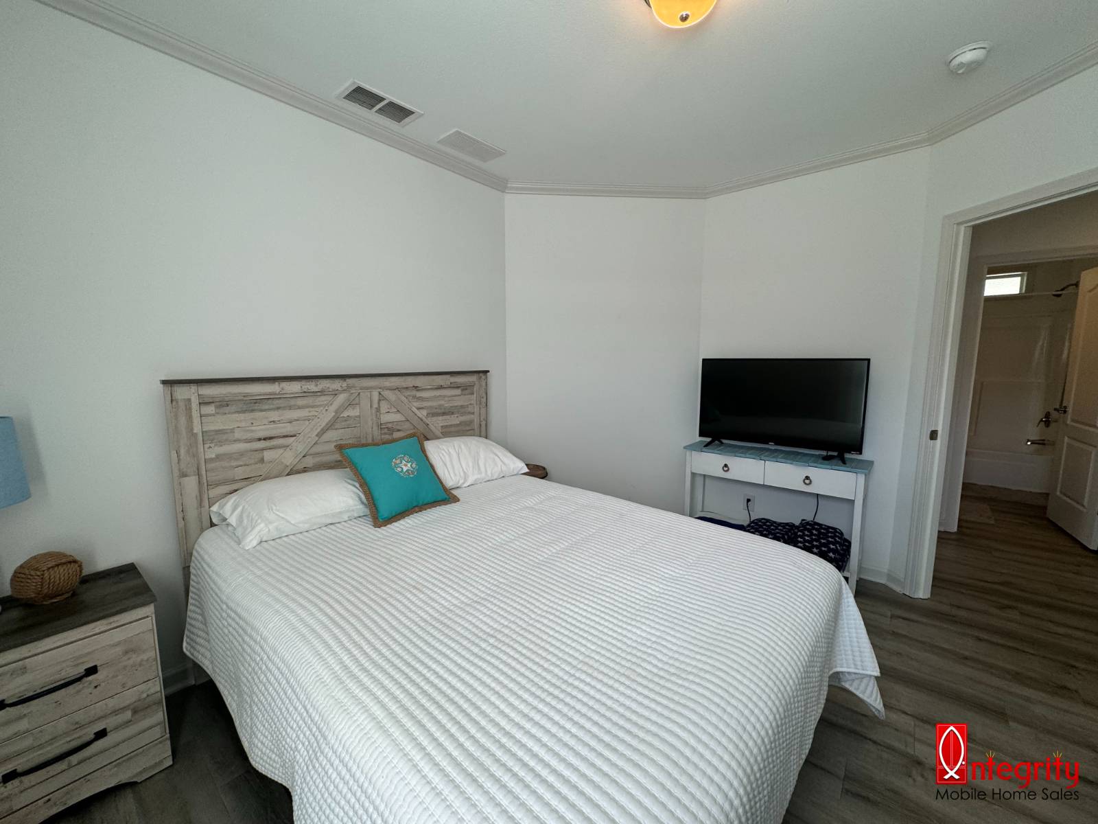 3615 Baldwin Way, Ellenton, Florida 34222, 2 Bedrooms Bedrooms, ,2 BathroomsBathrooms,55-Plus Mobile Home,For Sale,Baldwin Way,5087