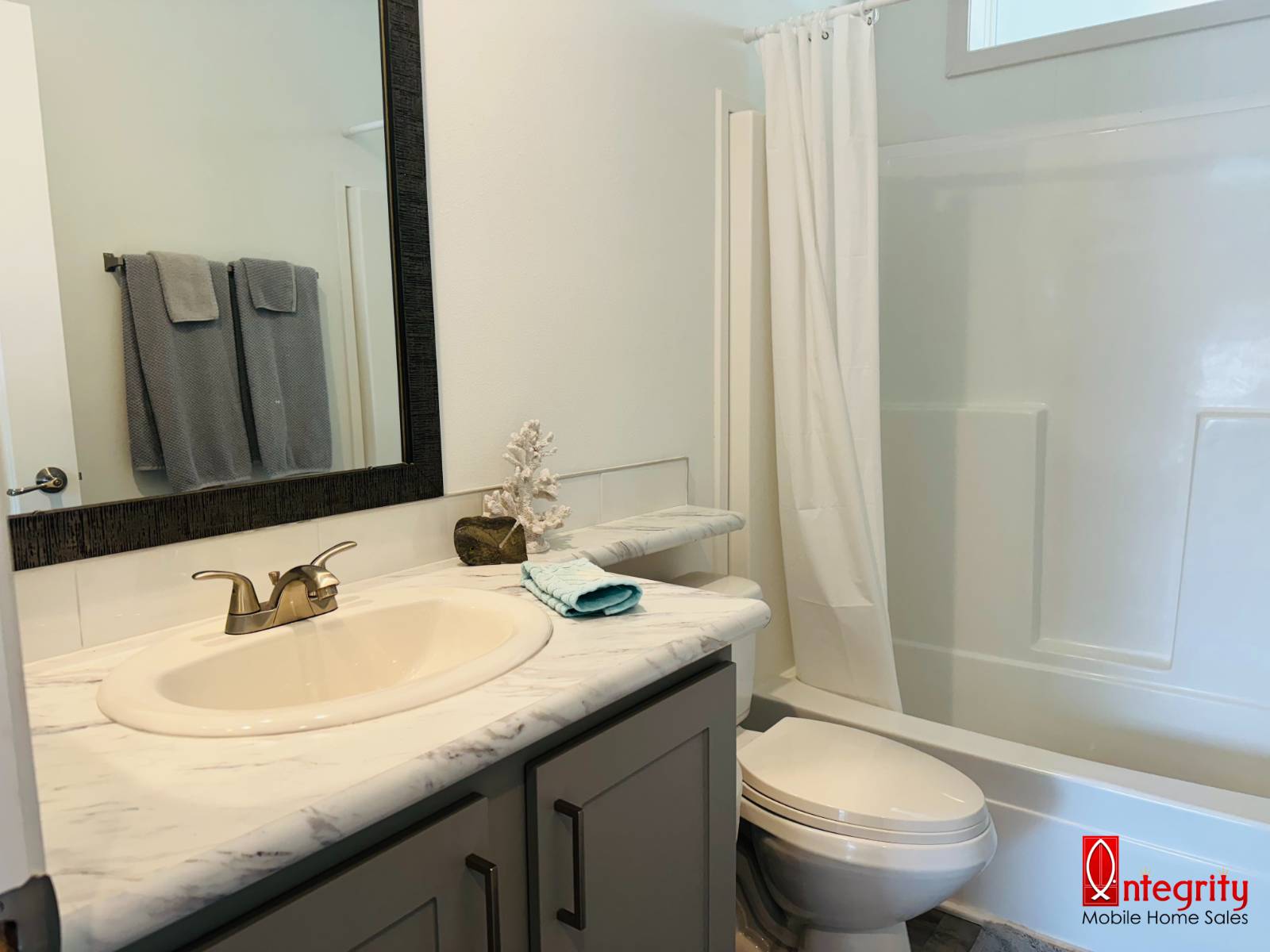 3615 Baldwin Way, Ellenton, Florida 34222, 2 Bedrooms Bedrooms, ,2 BathroomsBathrooms,55-Plus Mobile Home,For Sale,Baldwin Way,5087