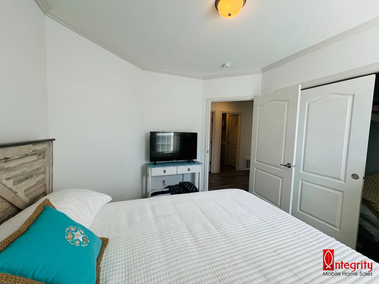 3615 Baldwin Way, Ellenton, Florida 34222, 2 Bedrooms Bedrooms, ,2 BathroomsBathrooms,55-Plus Mobile Home,For Sale,Baldwin Way,5087