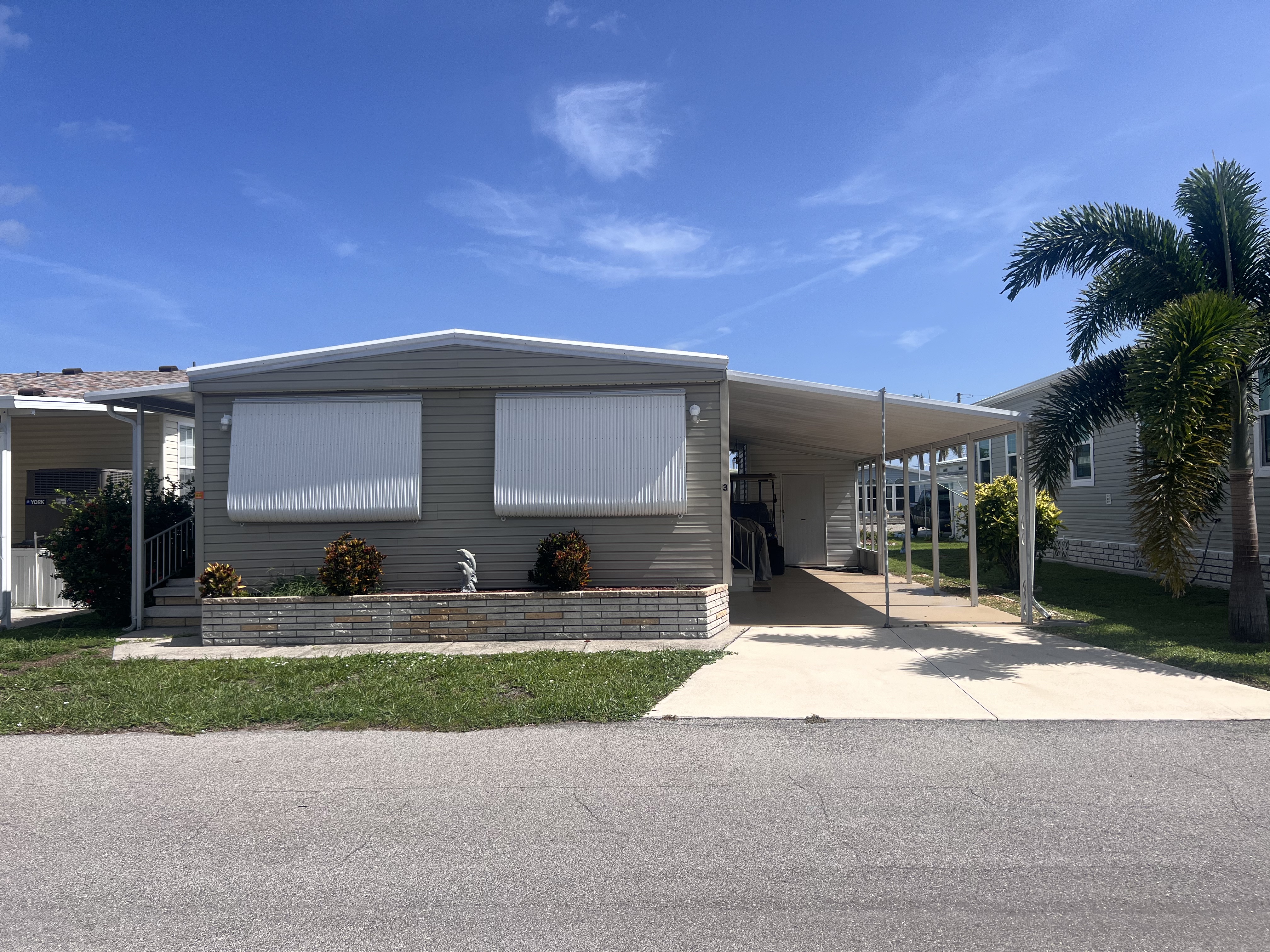 3 Flores Dr, Palmetto, Florida 34221, 2 Bedrooms Bedrooms, ,2 BathroomsBathrooms,55-Plus Mobile Home,For Sale,Flores Dr,5093