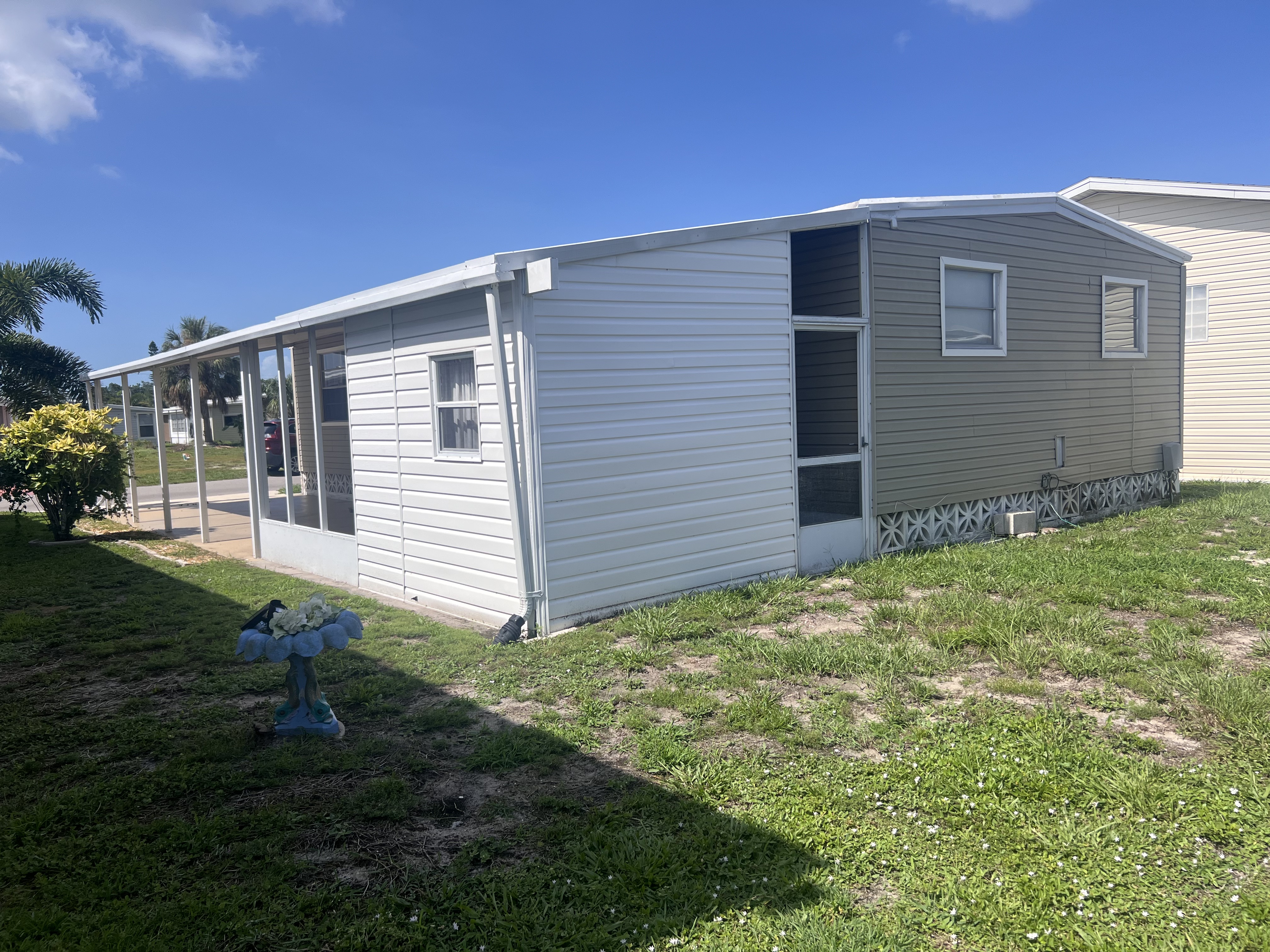 3 Flores Dr, Palmetto, Florida 34221, 2 Bedrooms Bedrooms, ,2 BathroomsBathrooms,55-Plus Mobile Home,For Sale,Flores Dr,5093