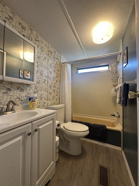 3731 Old Tampa Hwy, Lot 15, Lakeland, Florida 33811, 2 Bedrooms Bedrooms, ,2 BathroomsBathrooms,55-Plus Mobile Home,For Sale,Old Tampa Hwy, Lot 15,5094