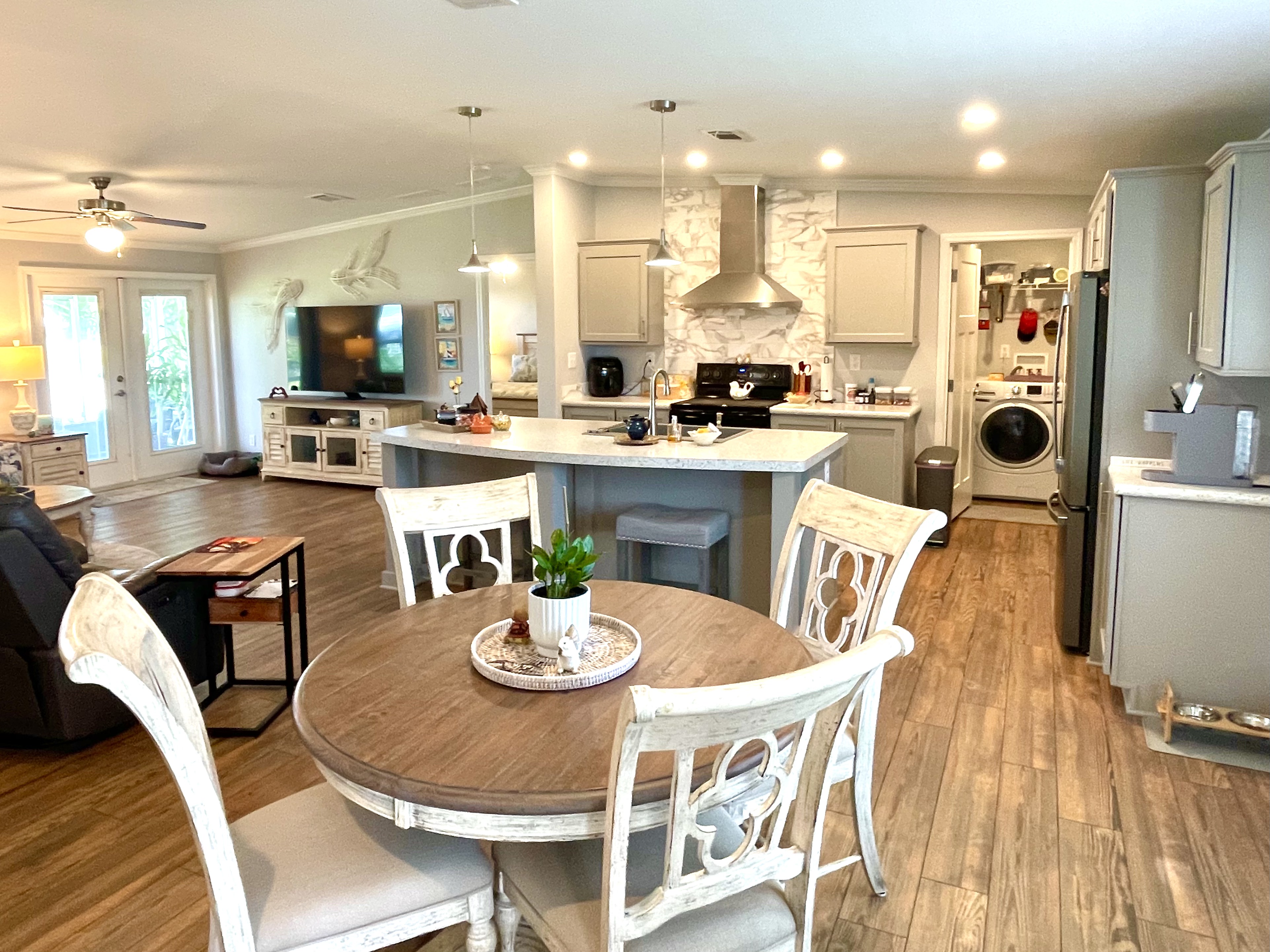 4019 Lemonwood Drive, Ellenton, Florida 34222, 3 Bedrooms Bedrooms, ,2 BathroomsBathrooms,55-Plus Mobile Home,For Sale,Lemonwood Drive,5101