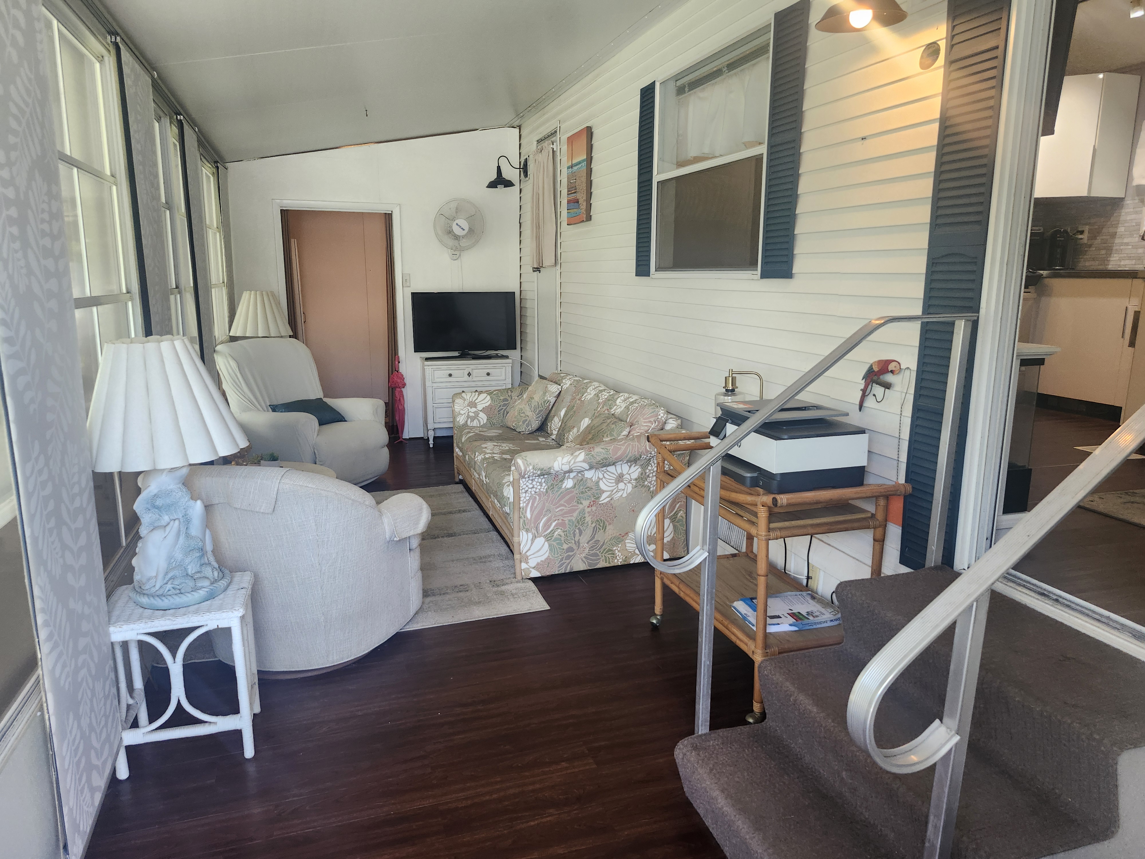 2946 Gulf to Bay Blvd, Lot 35, Clearwater, Florida 33759, 1 Bedroom Bedrooms, ,1 BathroomBathrooms,All - Age Mobile Home,For Sale,Gulf to Bay Blvd, Lot 35,5102