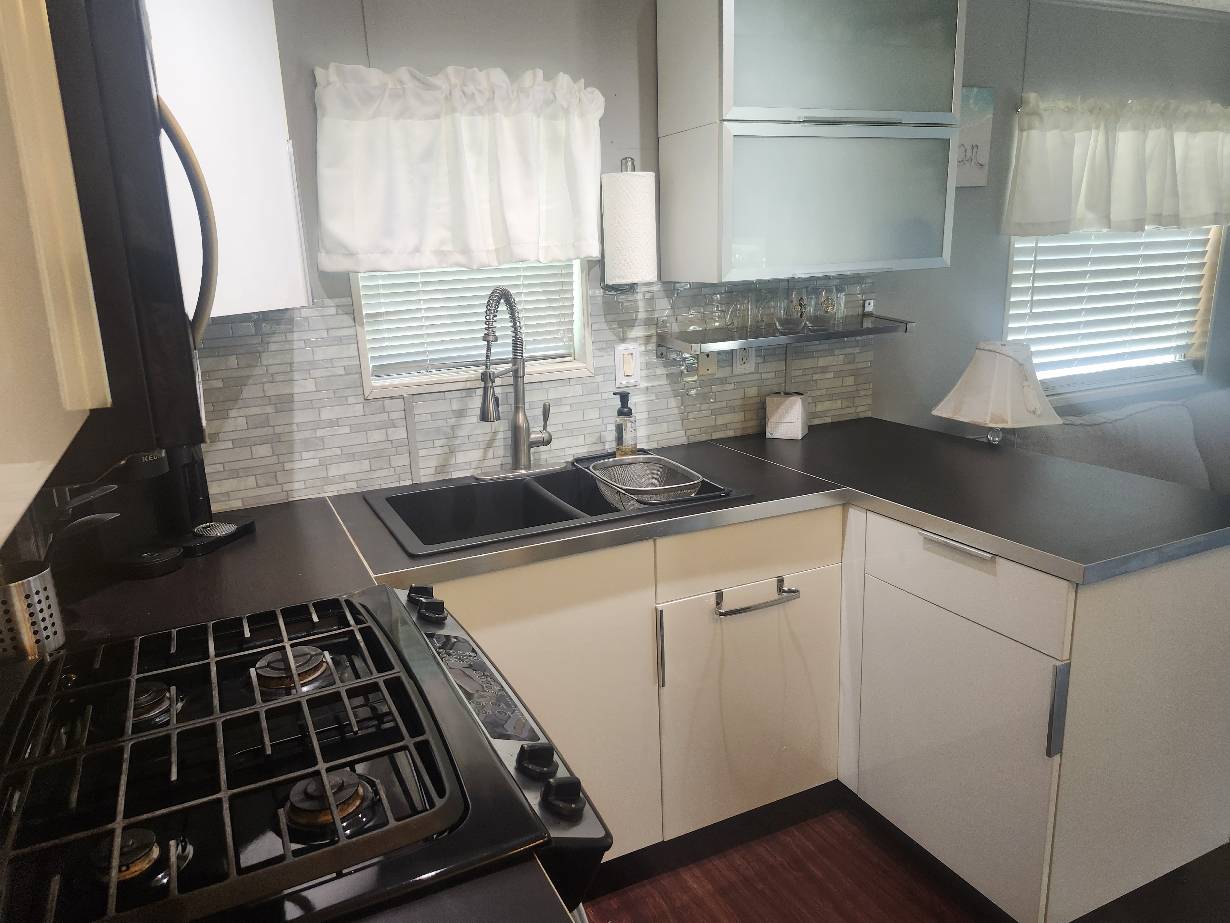 2946 Gulf to Bay Blvd, Lot 35, Clearwater, Florida 33759, 1 Bedroom Bedrooms, ,1 BathroomBathrooms,All - Age Mobile Home,For Sale,Gulf to Bay Blvd, Lot 35,5102