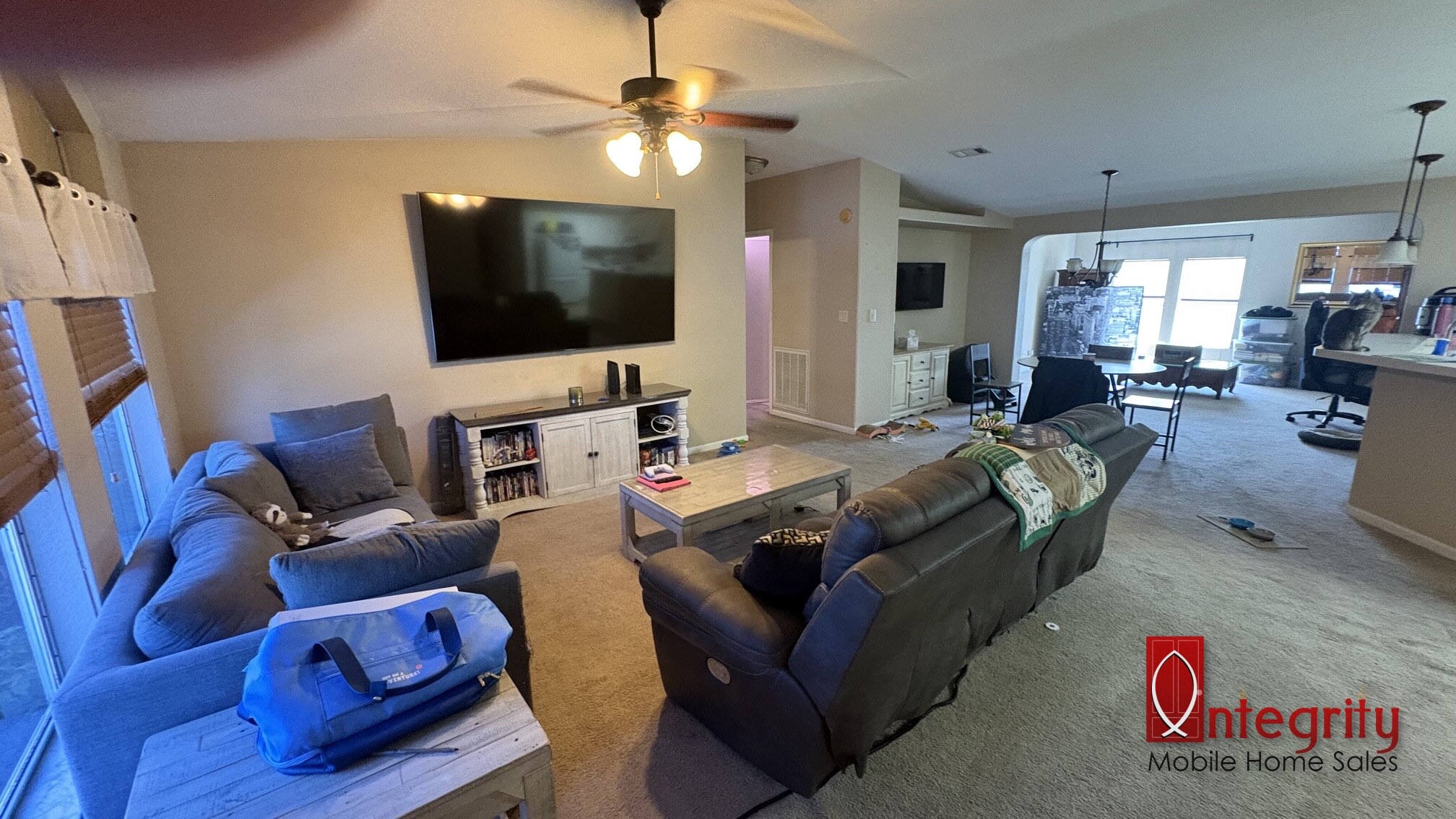 132 Royal Palm St, Davenport, Florida 33897, 3 Bedrooms Bedrooms, ,2 BathroomsBathrooms,All - Age Mobile Home,For Sale,Royal Palm St,5104