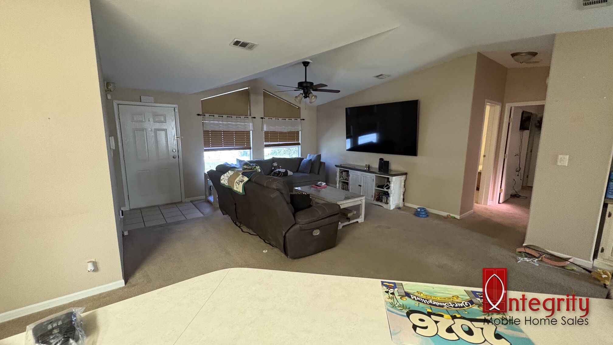 132 Royal Palm St, Davenport, Florida 33897, 3 Bedrooms Bedrooms, ,2 BathroomsBathrooms,All - Age Mobile Home,For Sale,Royal Palm St,5104