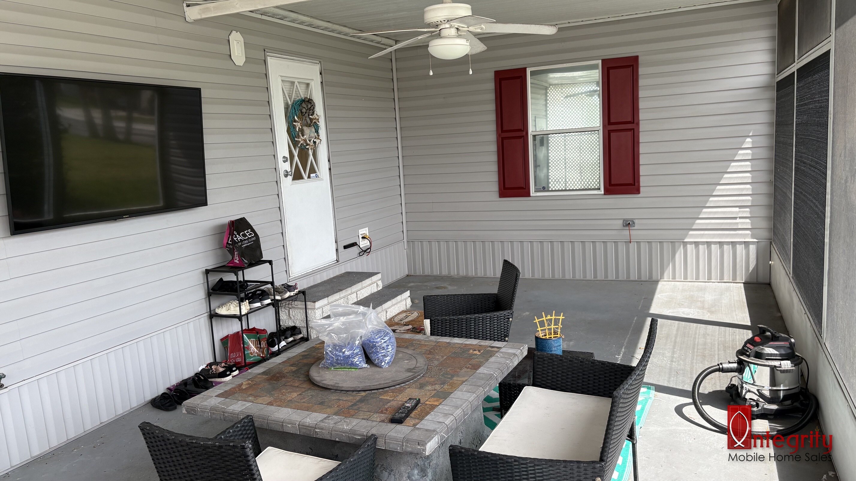 132 Royal Palm St, Davenport, Florida 33897, 3 Bedrooms Bedrooms, ,2 BathroomsBathrooms,All - Age Mobile Home,For Sale,Royal Palm St,5104