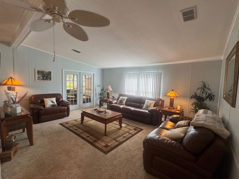37901 Lake Gilbert Circle, Dade City, Florida 33525, 3 Bedrooms Bedrooms, ,2 BathroomsBathrooms,55-Plus Mobile Home,For Sale,Lake Gilbert Circle,5125