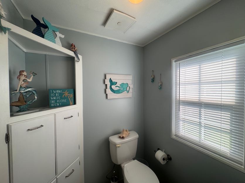 37901 Lake Gilbert Circle, Dade City, Florida 33525, 3 Bedrooms Bedrooms, ,2 BathroomsBathrooms,55-Plus Mobile Home,For Sale,Lake Gilbert Circle,5125